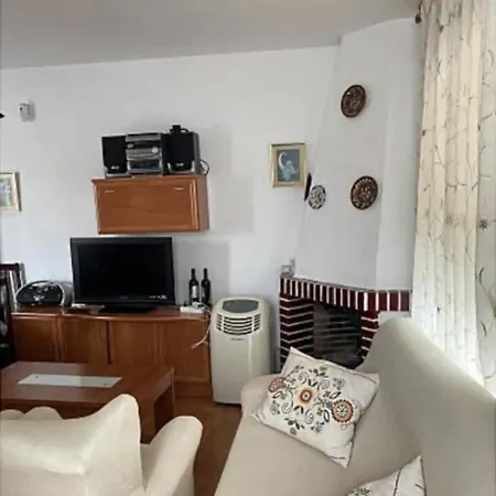Holiday home Gallos 10 *